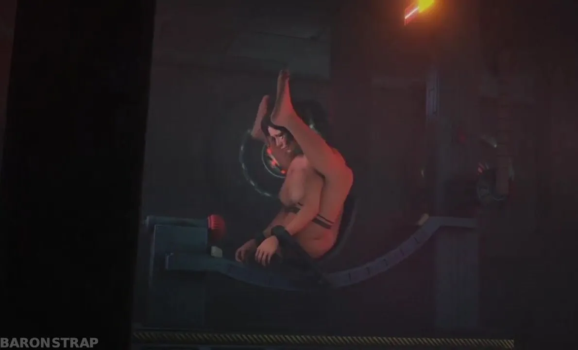 Porn Lara Croft in the Climax Machine Video